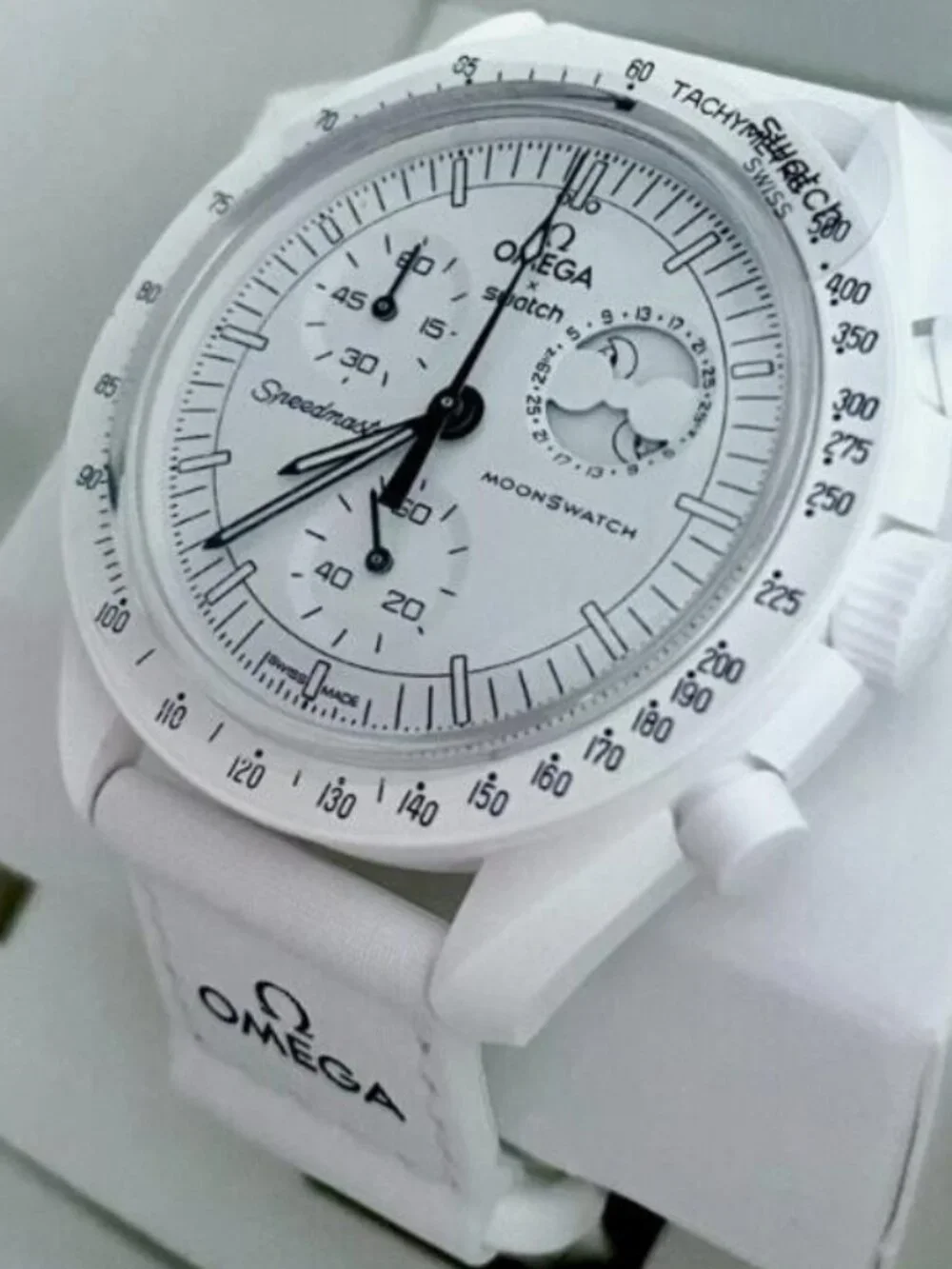 Swatch X Omega Snoopy So33w700 Analog Quartz Men Omega Swatch Mission